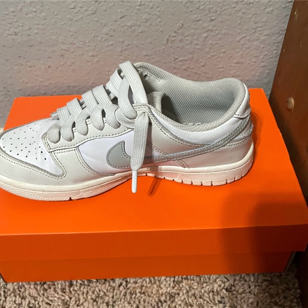 Nike Dunk Low Sneakers Kids 4.5 - Picture 9 of 11